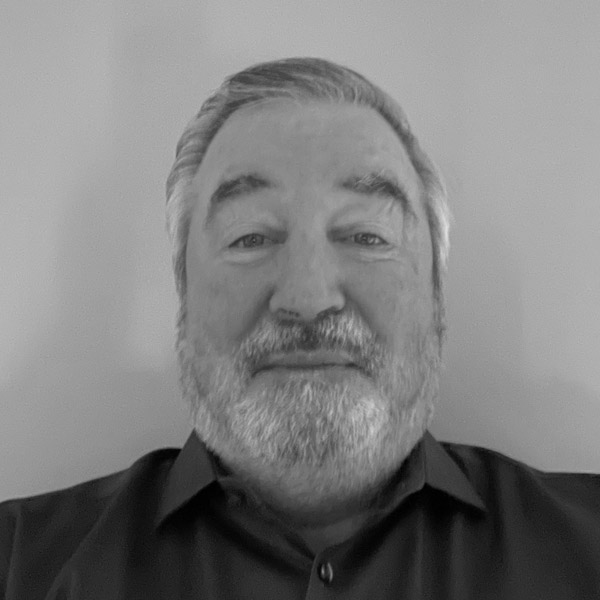 Bob Grundy 600x600 100 dpi Bob Grundy 600x600 100 dpi