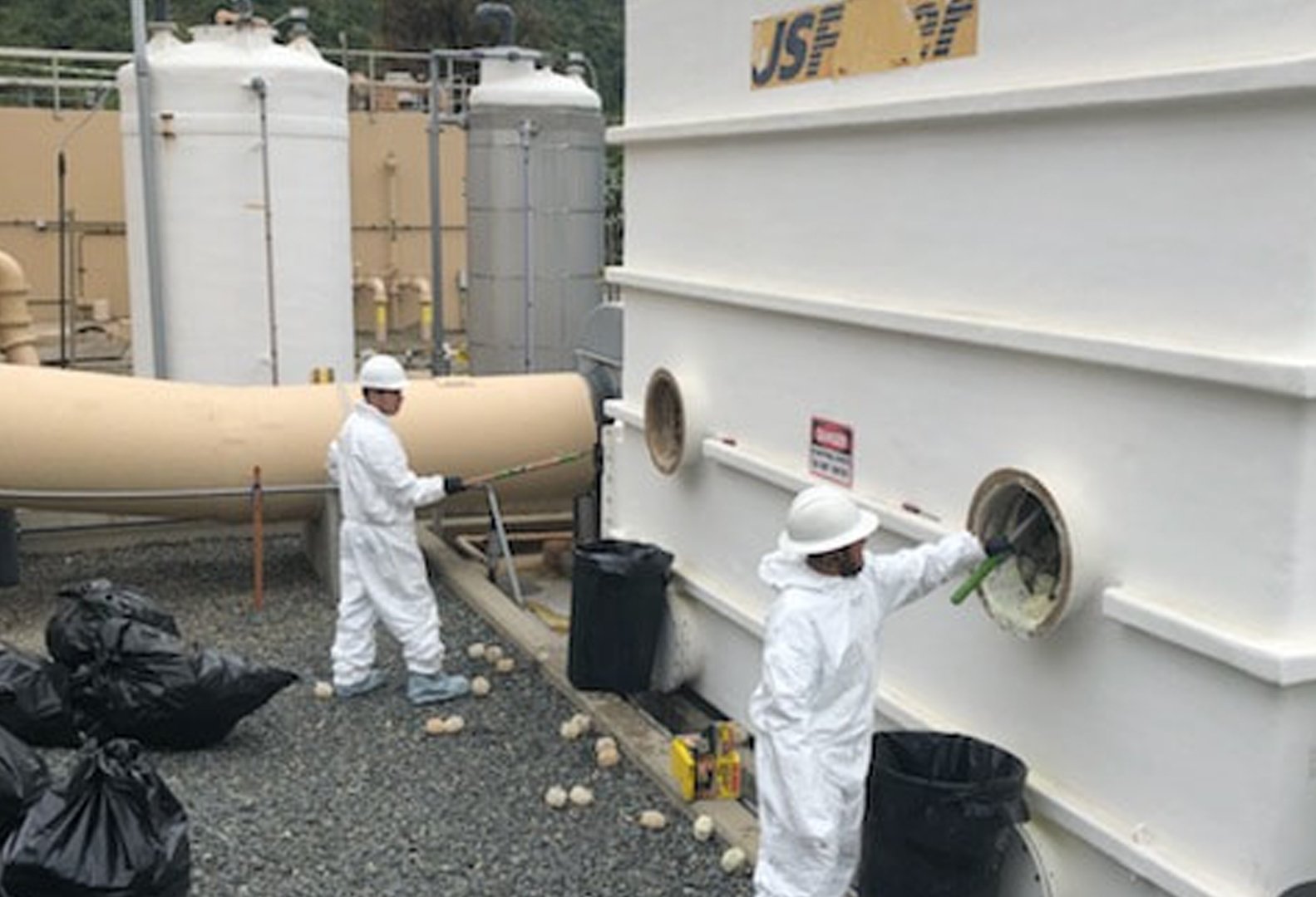 Packing Removal Process - Removing Old Packing Media